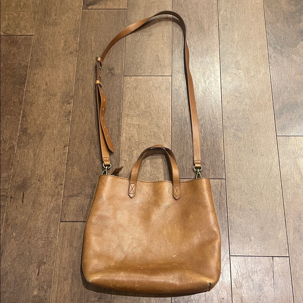 Madewell brown leather transporter tote bag